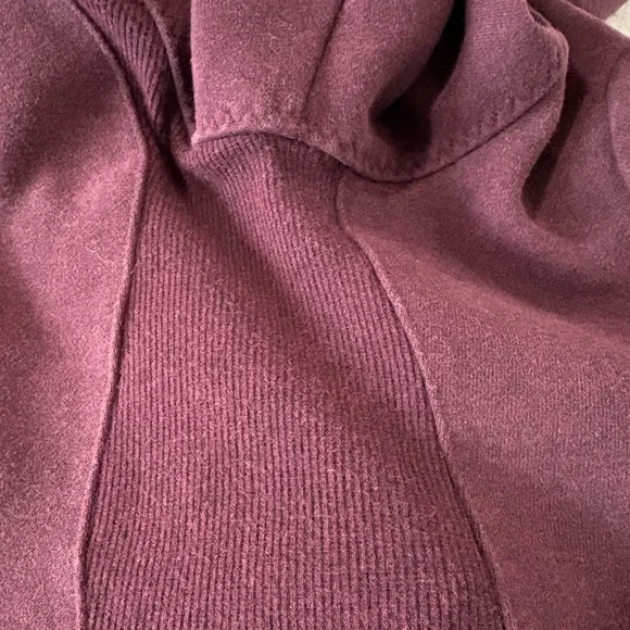 Lululemon Cozy Cuddle Up Jacket - Picture 14 of 16
